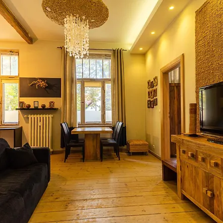 Africana By Grand סופוט